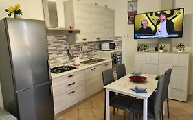 Holiday Olbia Appartamento a due passi dal lungomare e centro città
